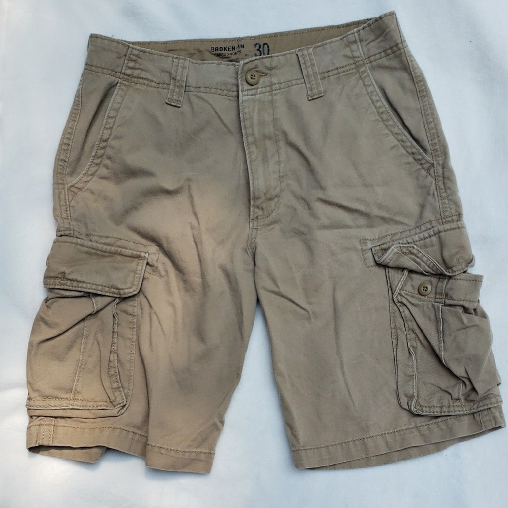 Old Navy Men's Tan Cargo Shorts
